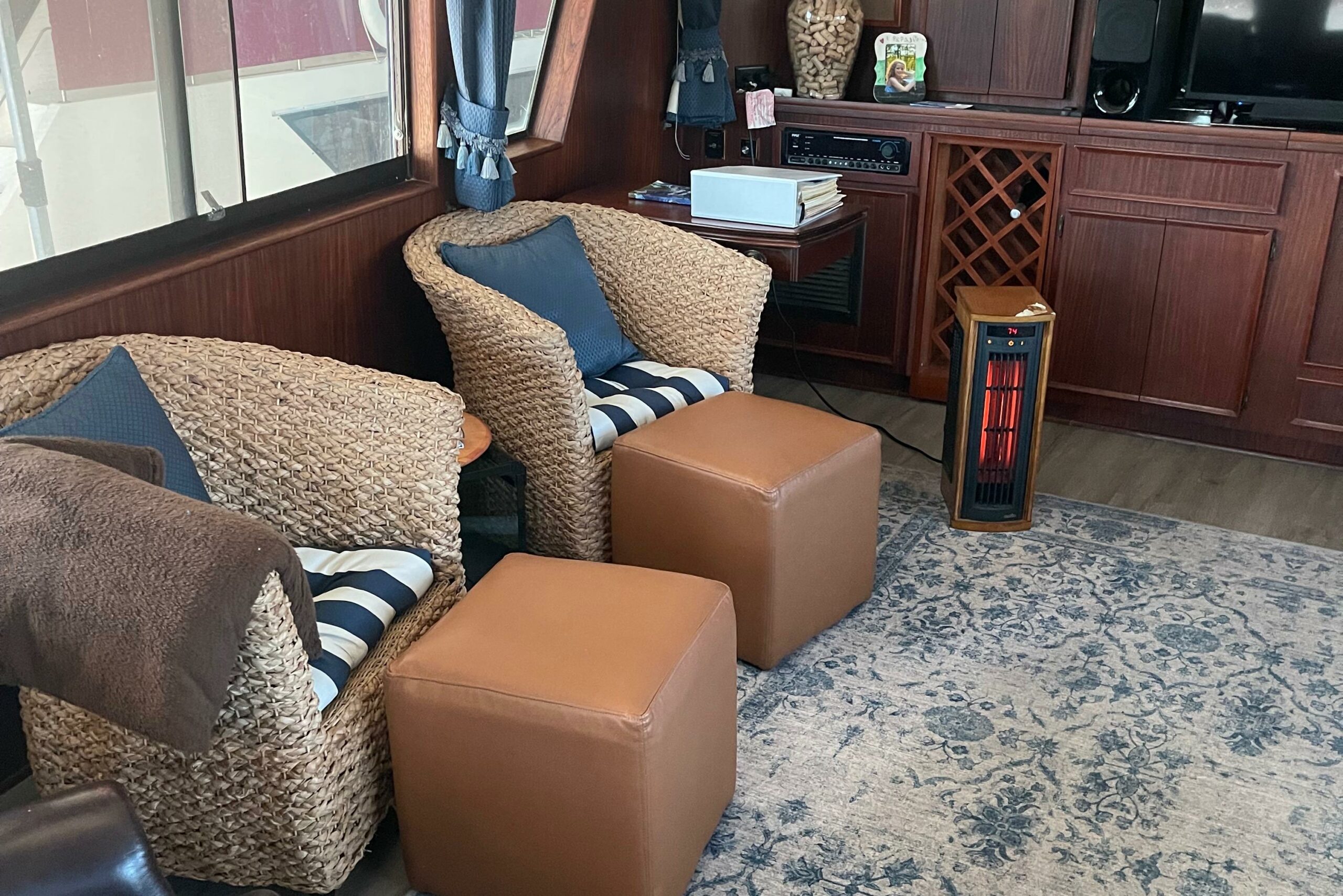 1984 Hatteras 53 Extended Deckhouse Motor Yacht