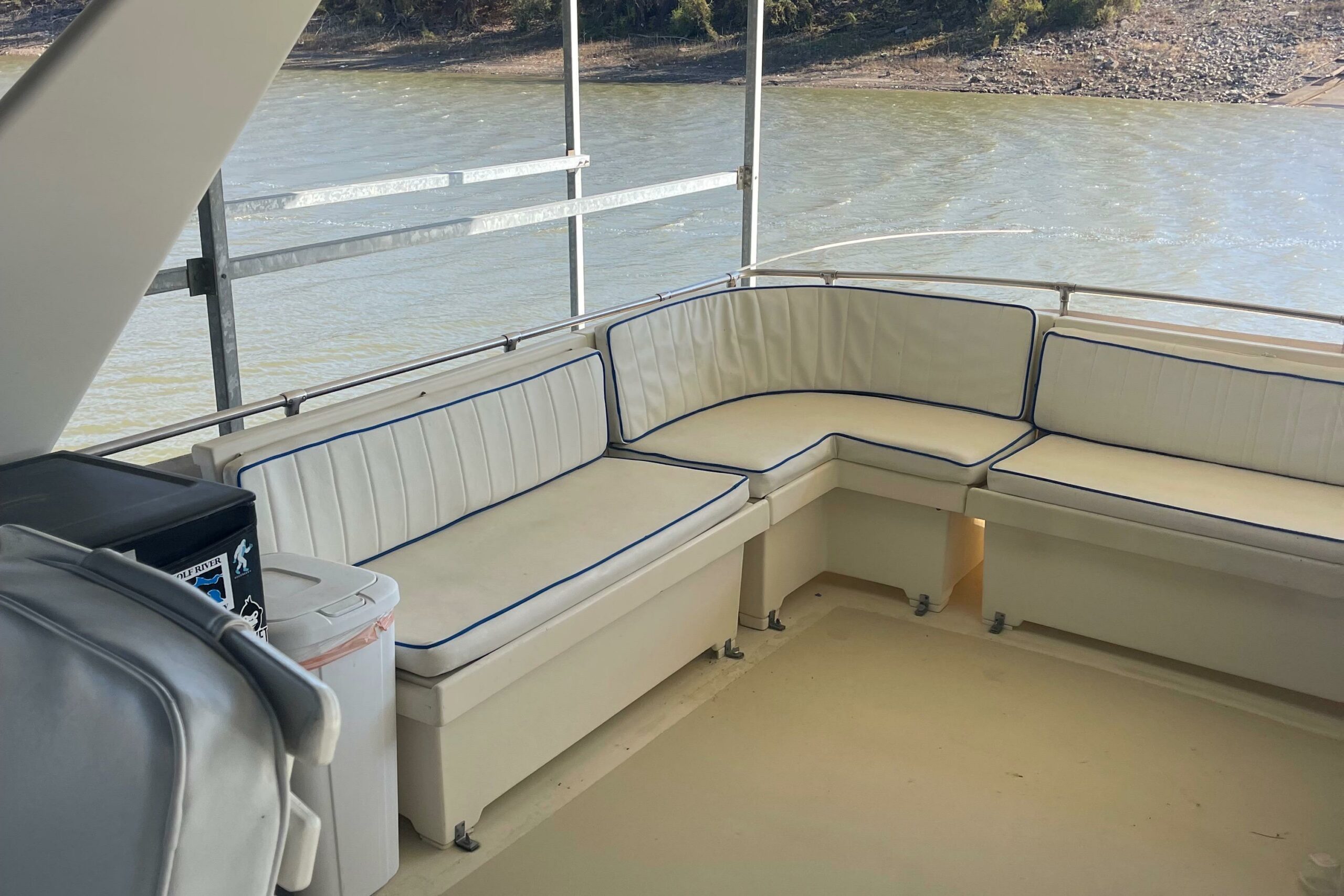 1984 Hatteras 53 Extended Deckhouse Motor Yacht