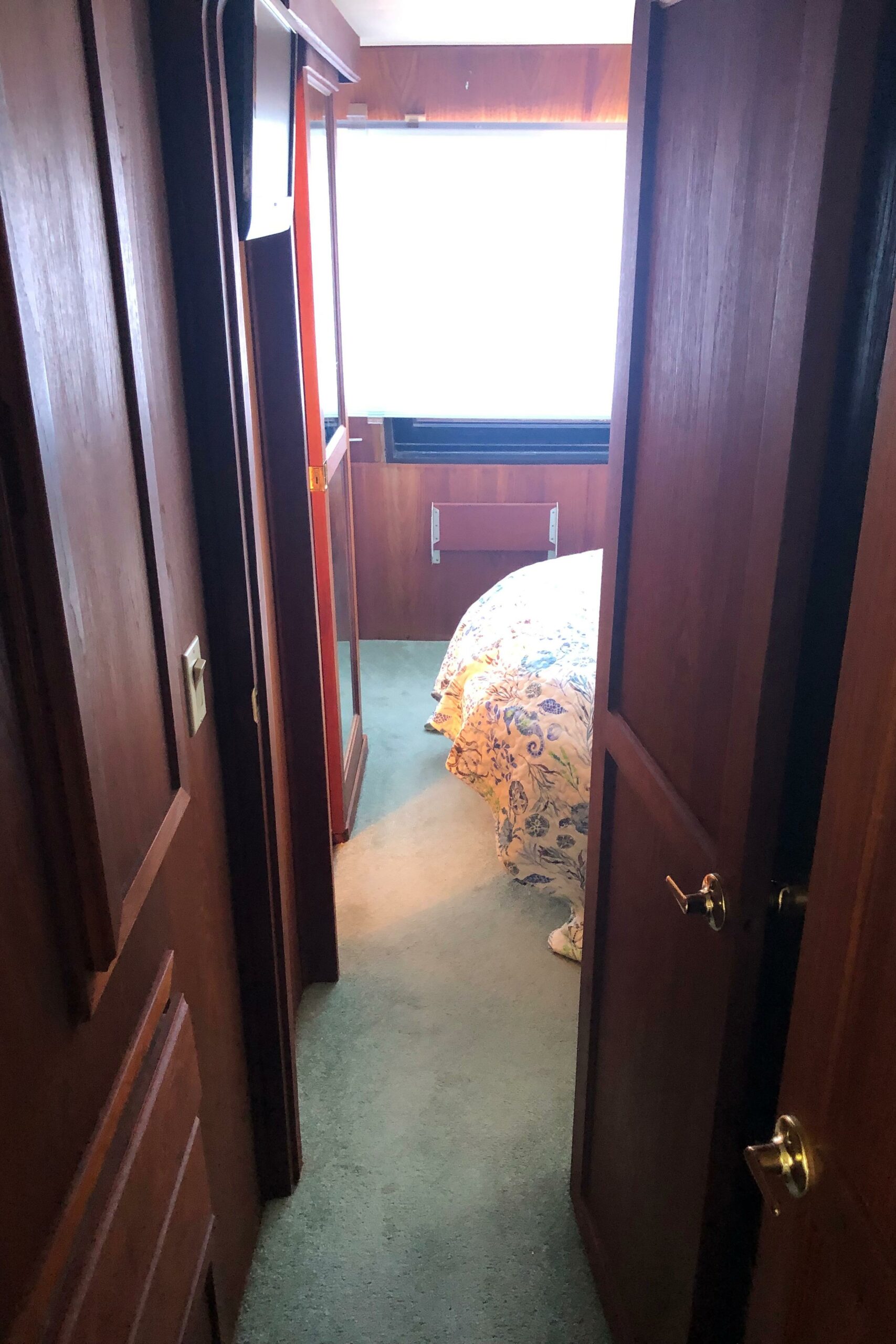 1989-bluewater-yachts-55-coastal-cruiser-power-9292501-20240621200221599-1_XLARGE-1