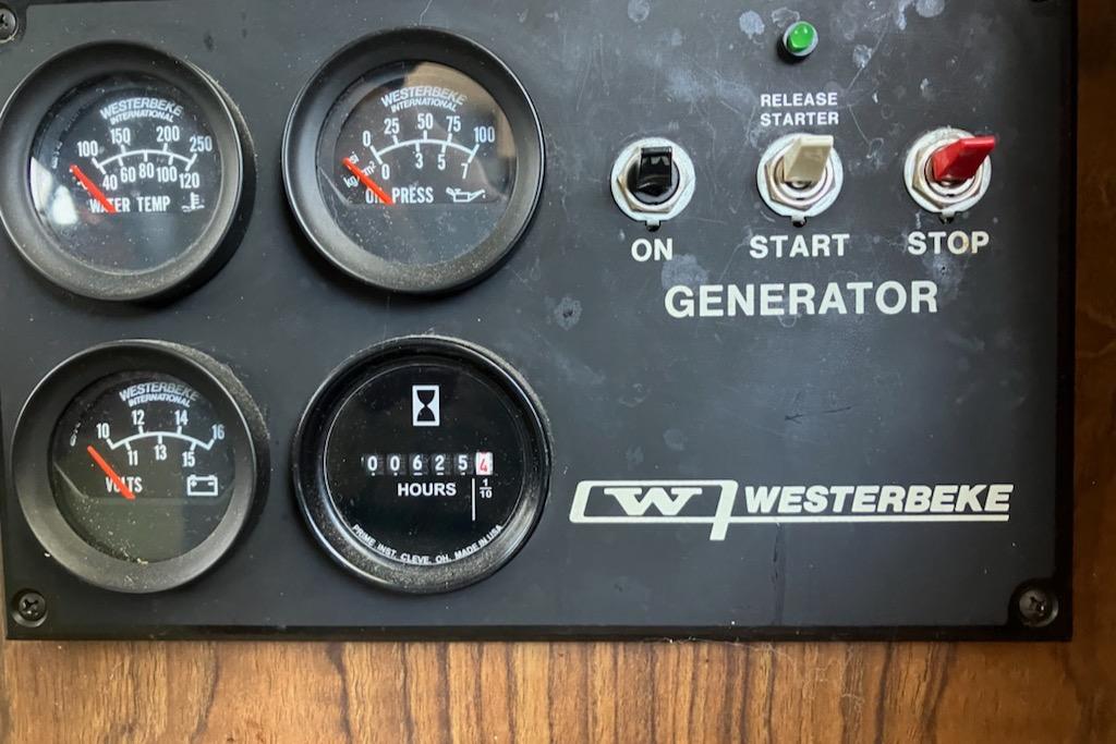 1989-bluewater-yachts-55-coastal-cruiser-power-9292501-20240621200945587-1_XLARGE-1