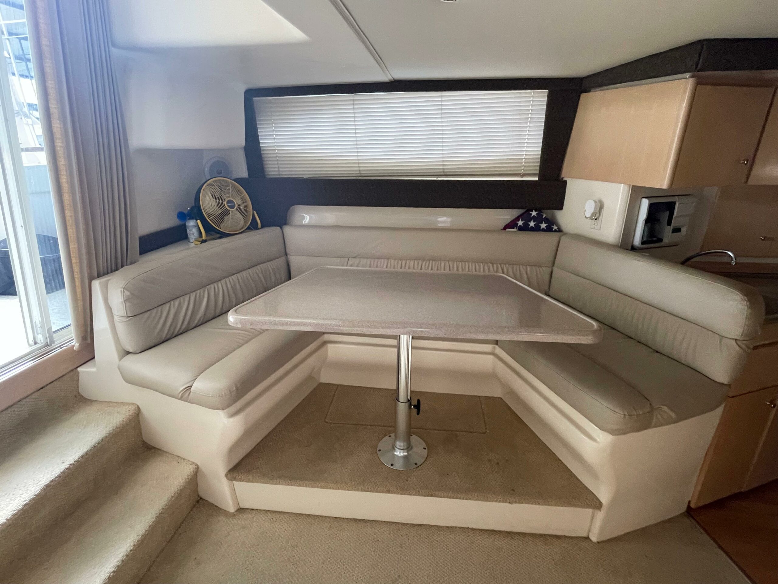 Carver 350 Mariner 2002