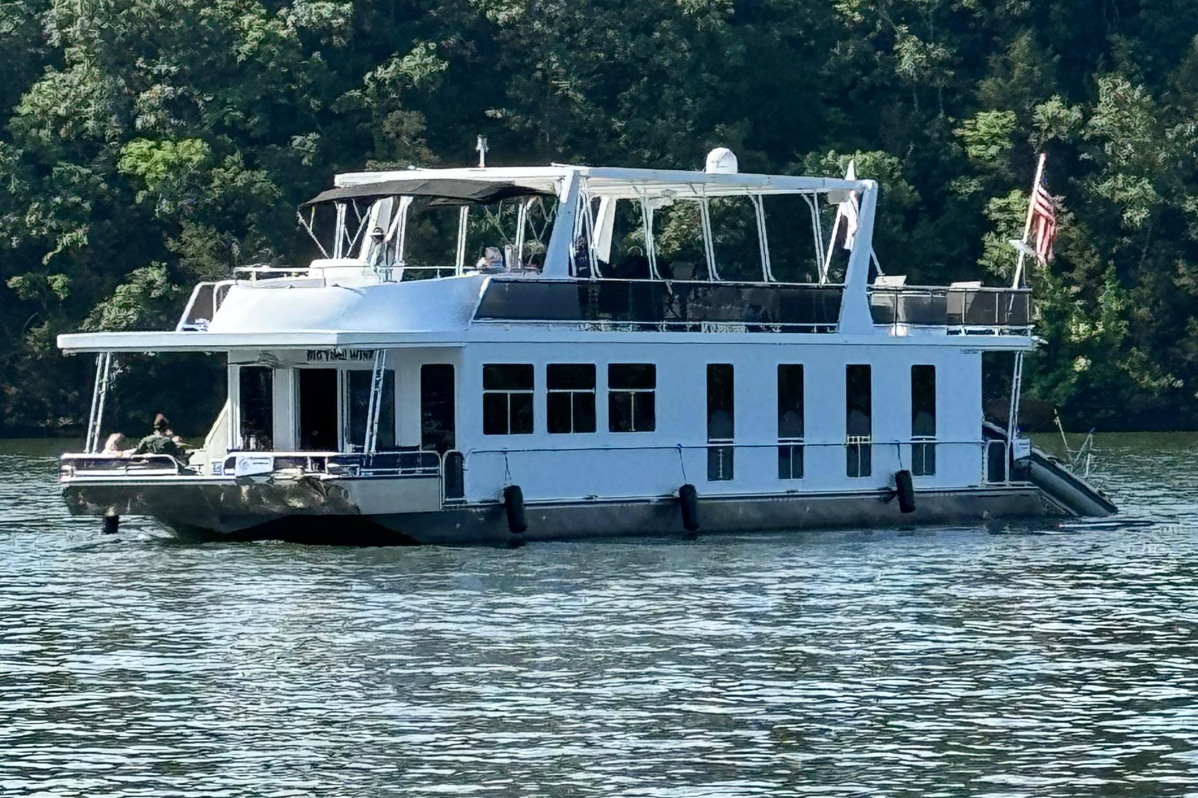 Sumerset 16 X 75 House Boat 2018