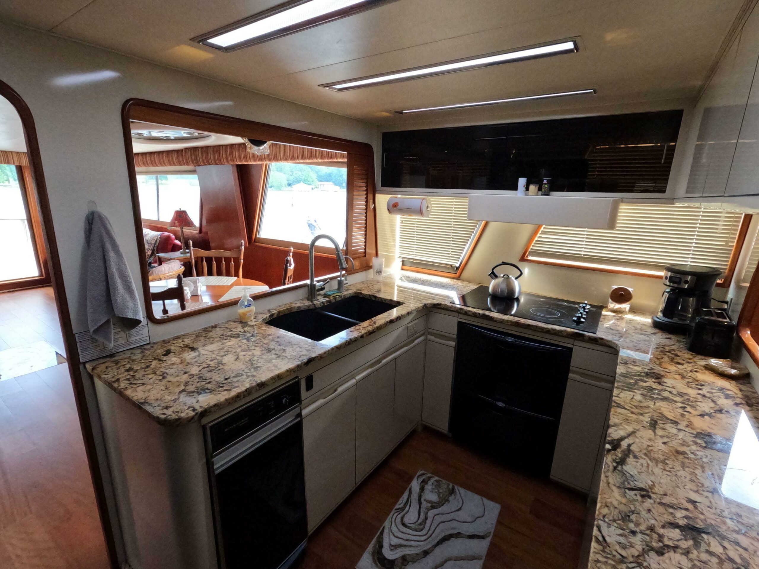 1988-viking-gulfstar-55-my-power-9783014-20250518172844419-1_XLARGE-115