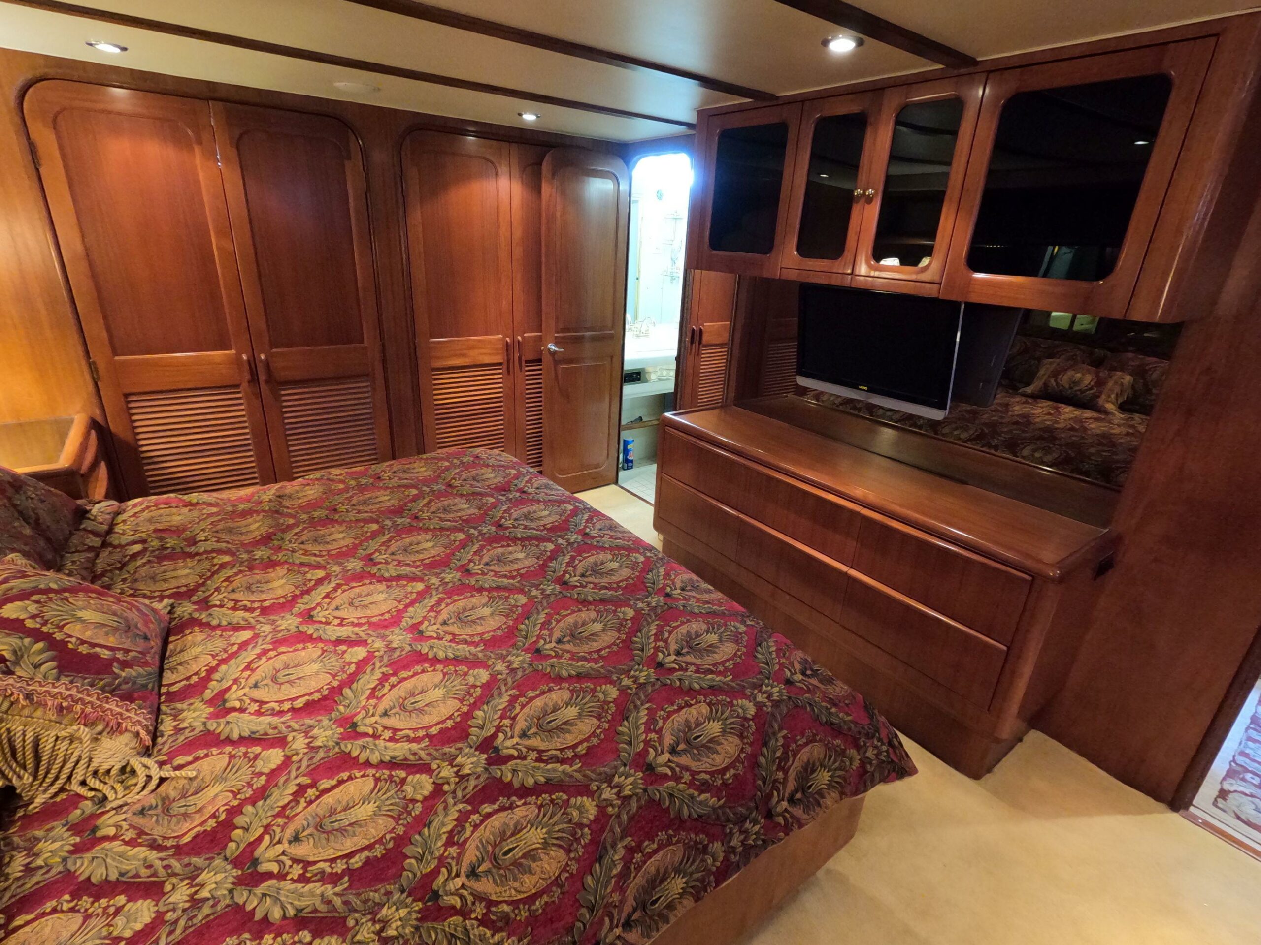1988-viking-gulfstar-55-my-power-9783014-20250518172922587-1_XLARGE-115