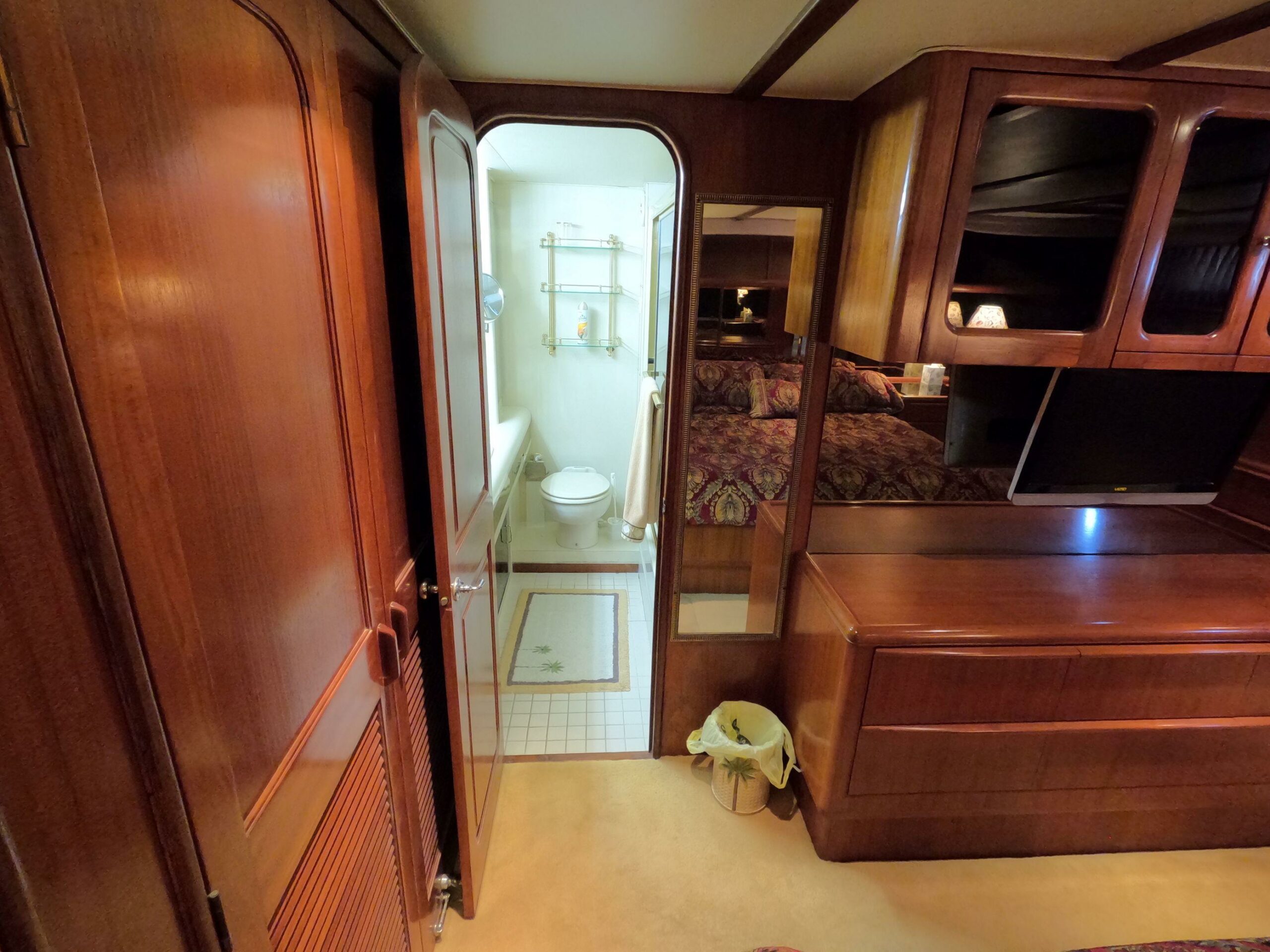 1988-viking-gulfstar-55-my-power-9783014-20250518172926553-1_XLARGE-115
