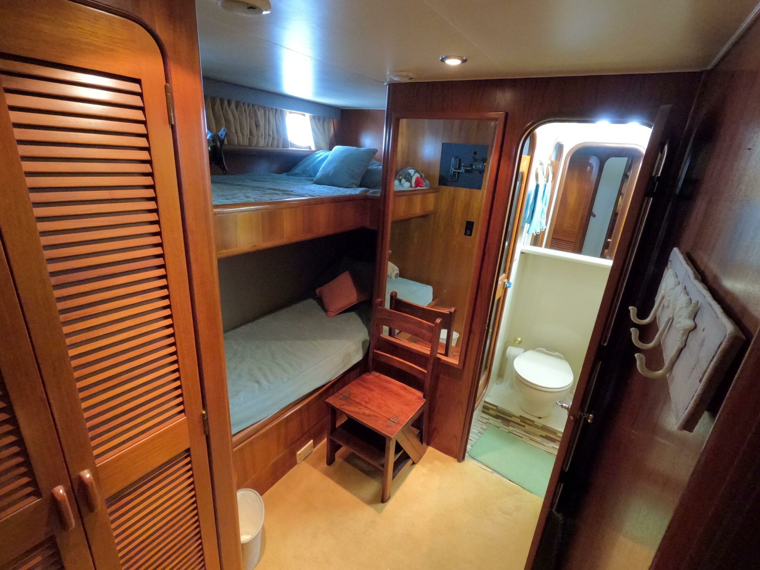1988-viking-gulfstar-55-my-power-9783014-20250518172950732-1_XLARGE-114