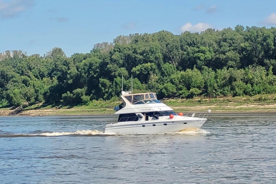 2000-carver-450-voyager-pilothouse-power-9786296-20250507165136113-1_XLARGE