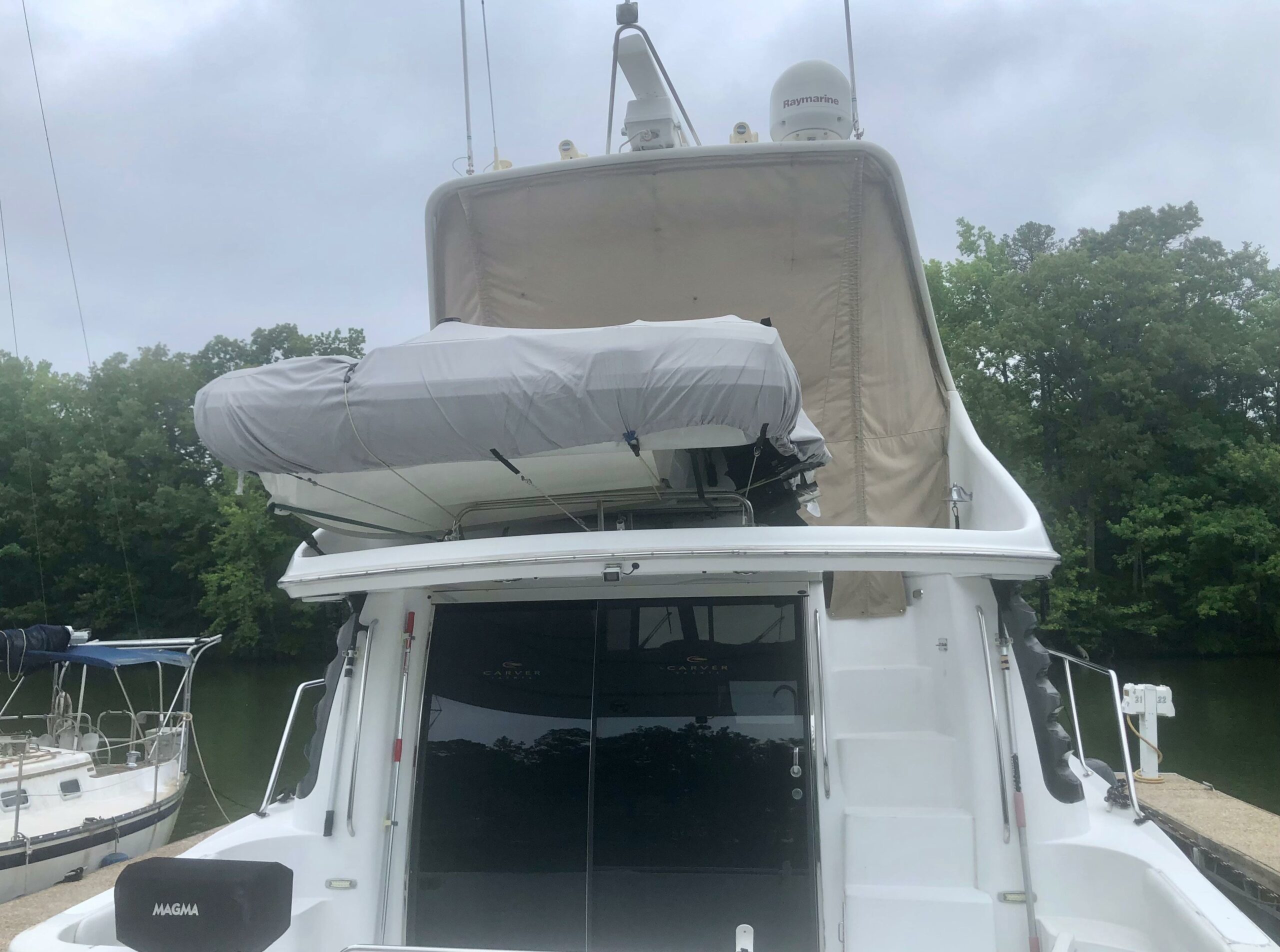 2000-carver-450-voyager-pilothouse-power-9786296-20250507165818575-1_XLARGE