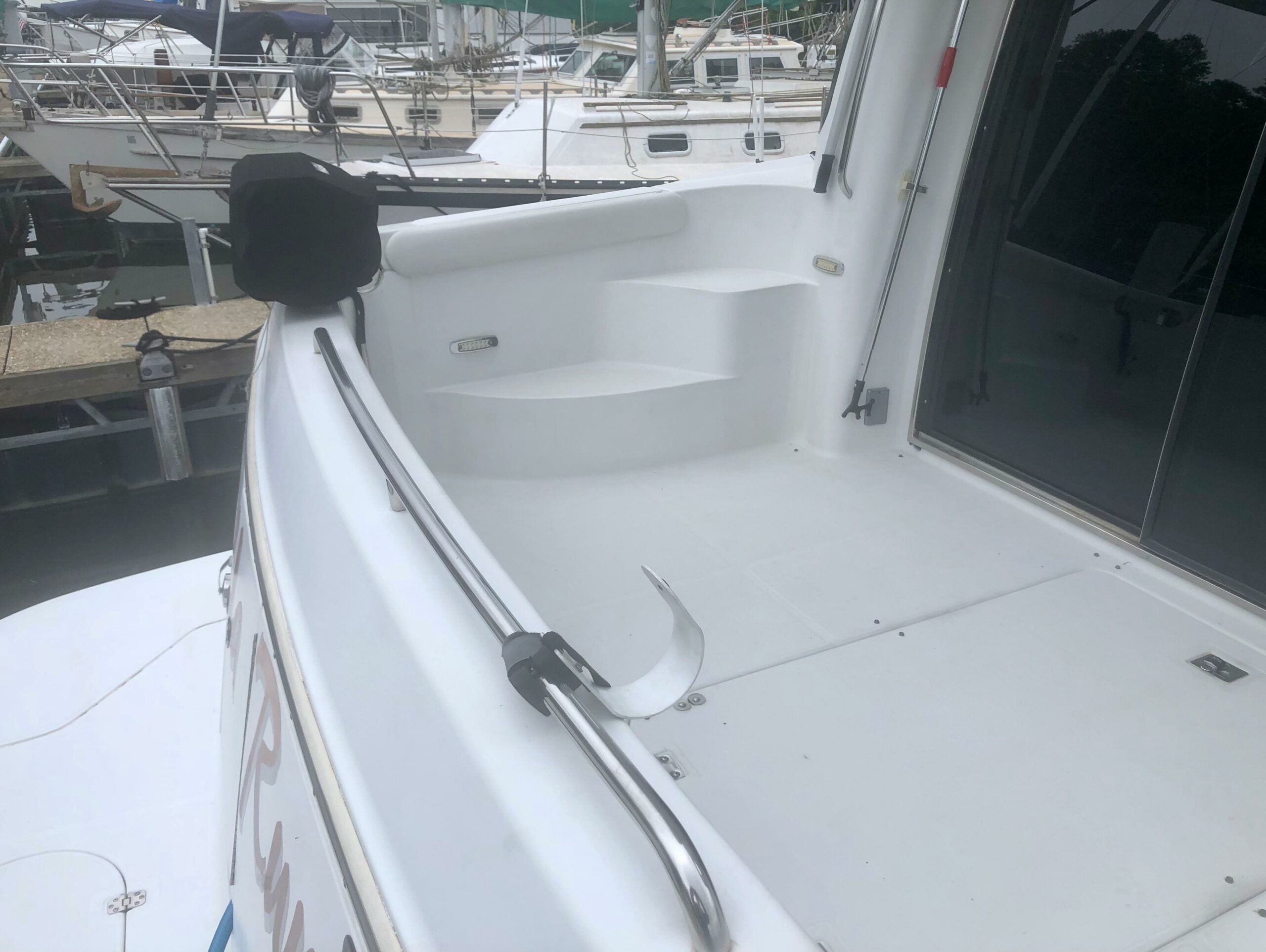 2000-carver-450-voyager-pilothouse-power-9786296-20250507165838359-1_XLARGE
