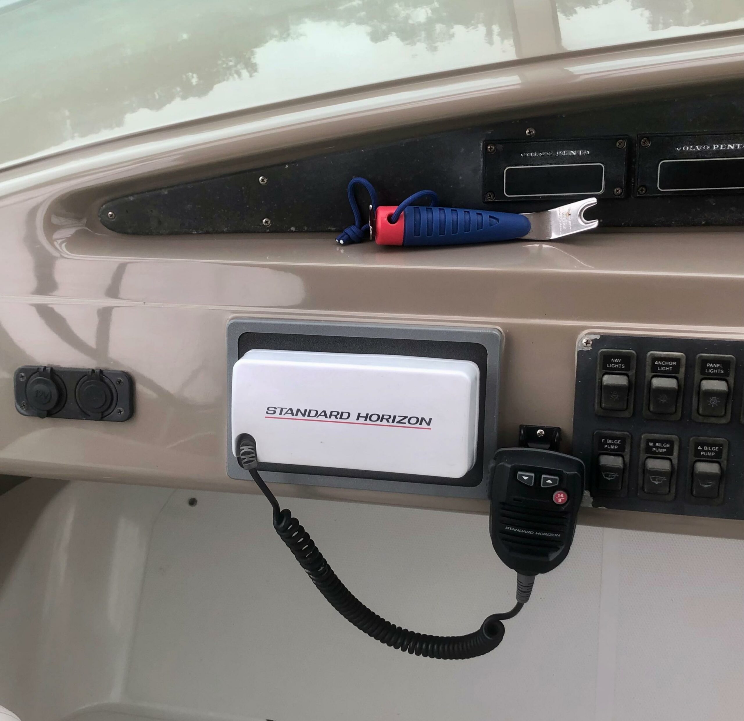 2000-carver-450-voyager-pilothouse-power-9786296-20250507170827454-1_XLARGE