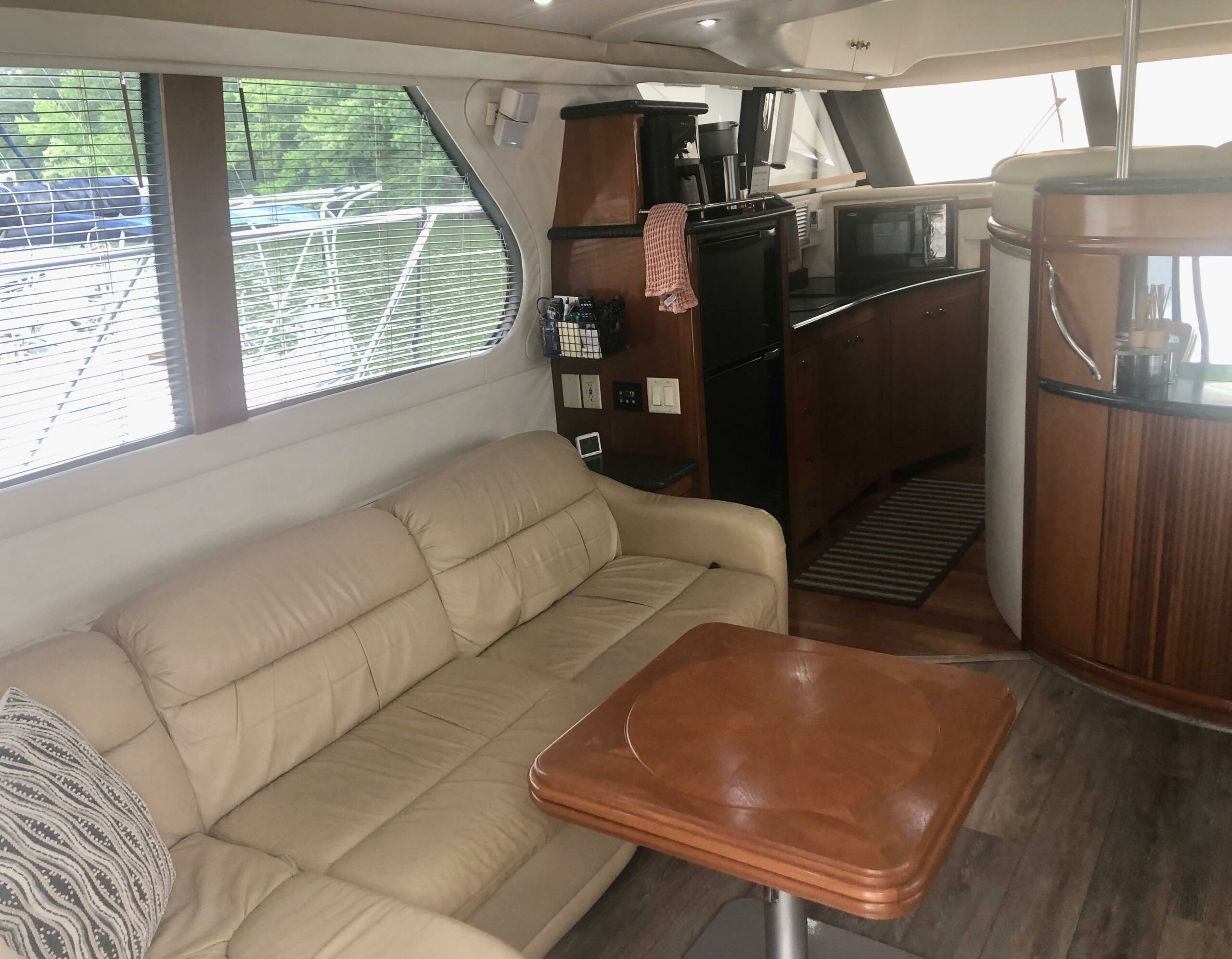 2000-carver-450-voyager-pilothouse-power-9786296-20250507171159251-1_XLARGE