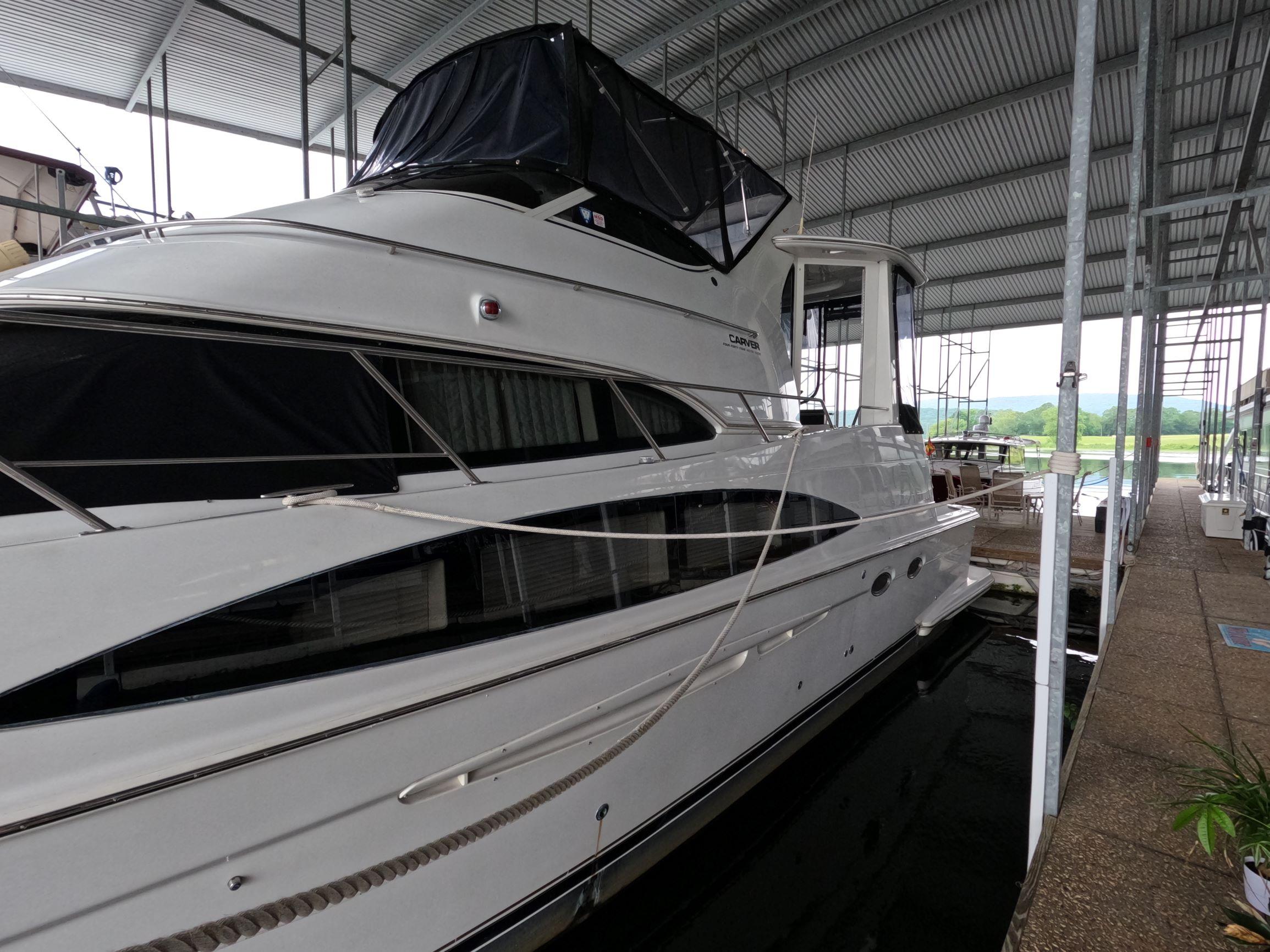 2001-carver-444-cockpit-motor-yacht-power-9385037-20240523100609832-1_XLARGE-1