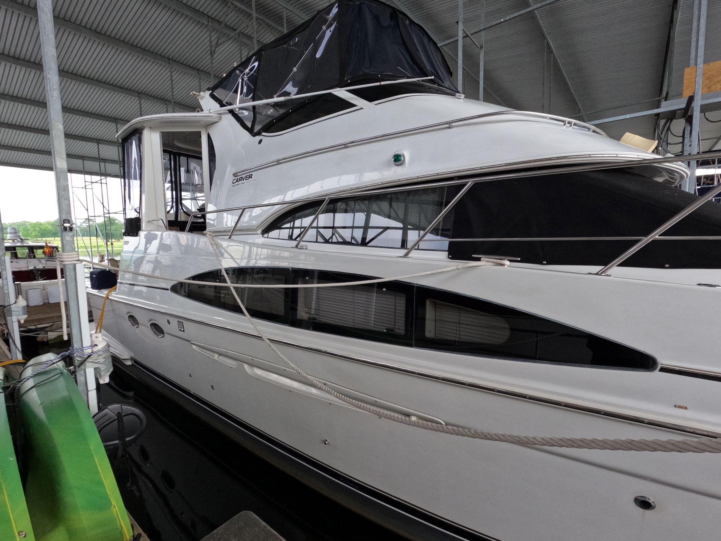 2001-carver-444-cockpit-motor-yacht-power-9385037-20240523100625875-1_XLARGE-1