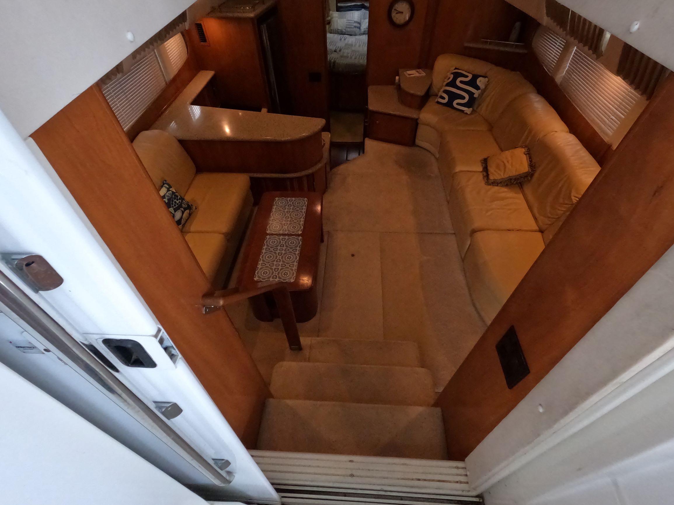 2001-carver-444-cockpit-motor-yacht-power-9385037-20240523100722111-1_XLARGE-1