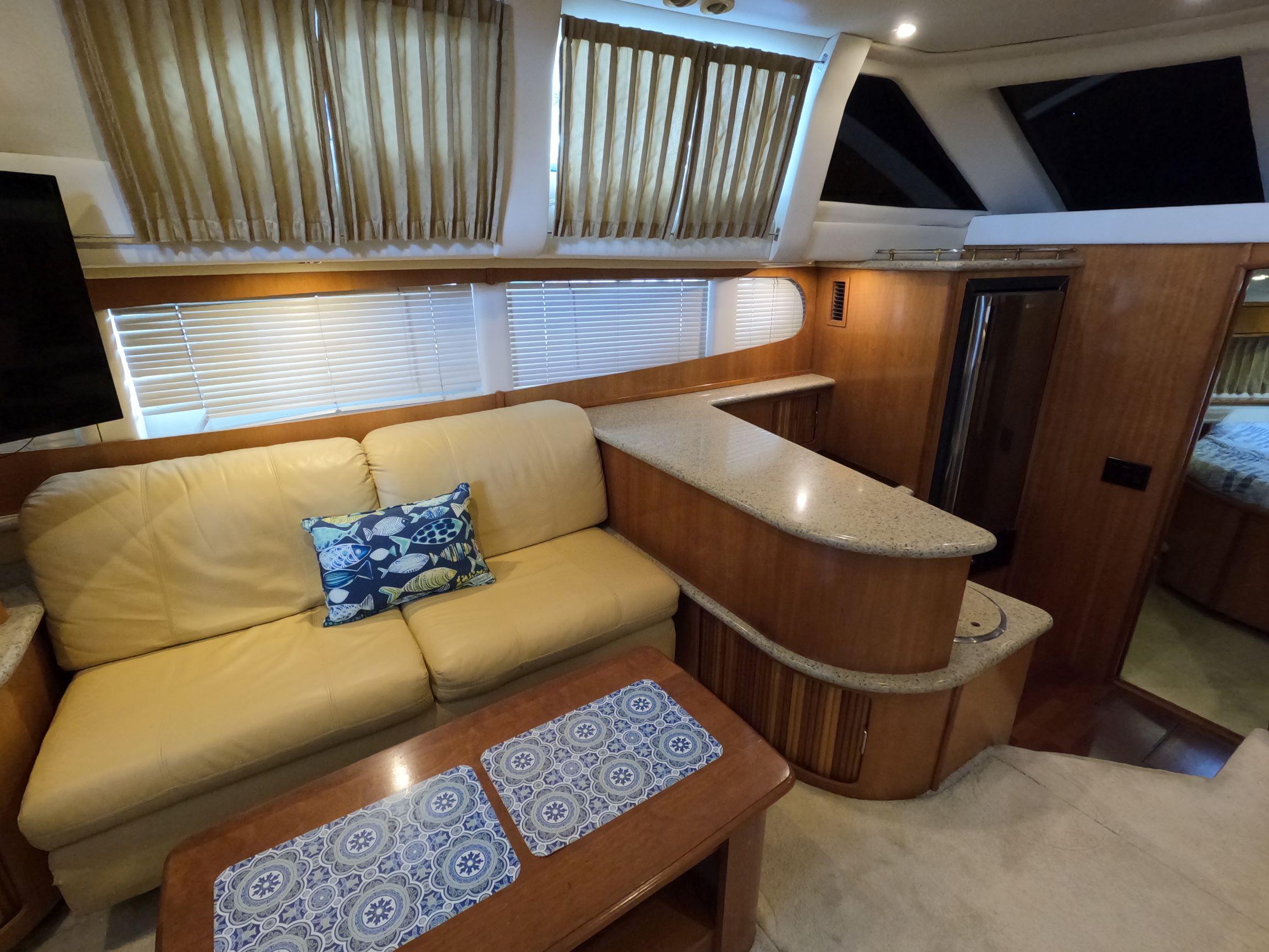 2001-carver-444-cockpit-motor-yacht-power-9385037-20240523100726171-1_XLARGE-1