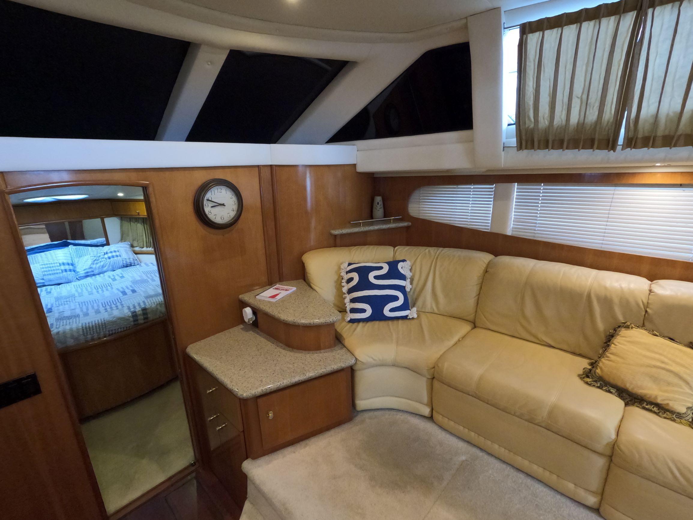 2001-carver-444-cockpit-motor-yacht-power-9385037-20240523100730177-1_XLARGE-1