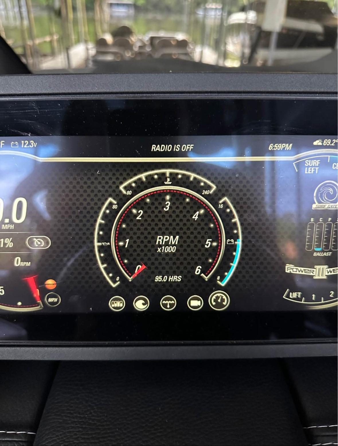 2020-malibu-wakesetter-24-mxz-power-9848466-20250622175659530-1-1
