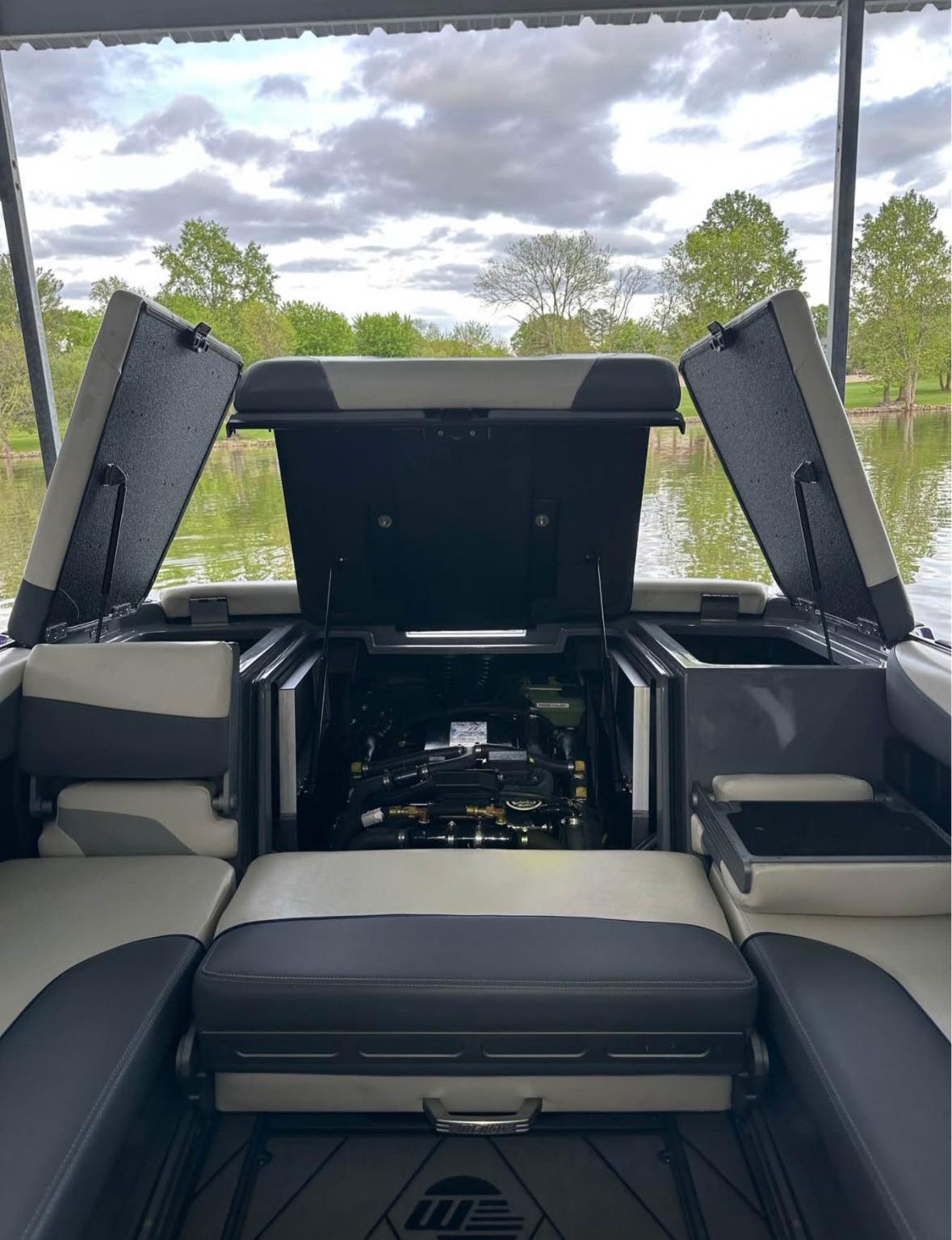 2020-malibu-wakesetter-24-mxz-power-9848466-20250622175700559-1-1