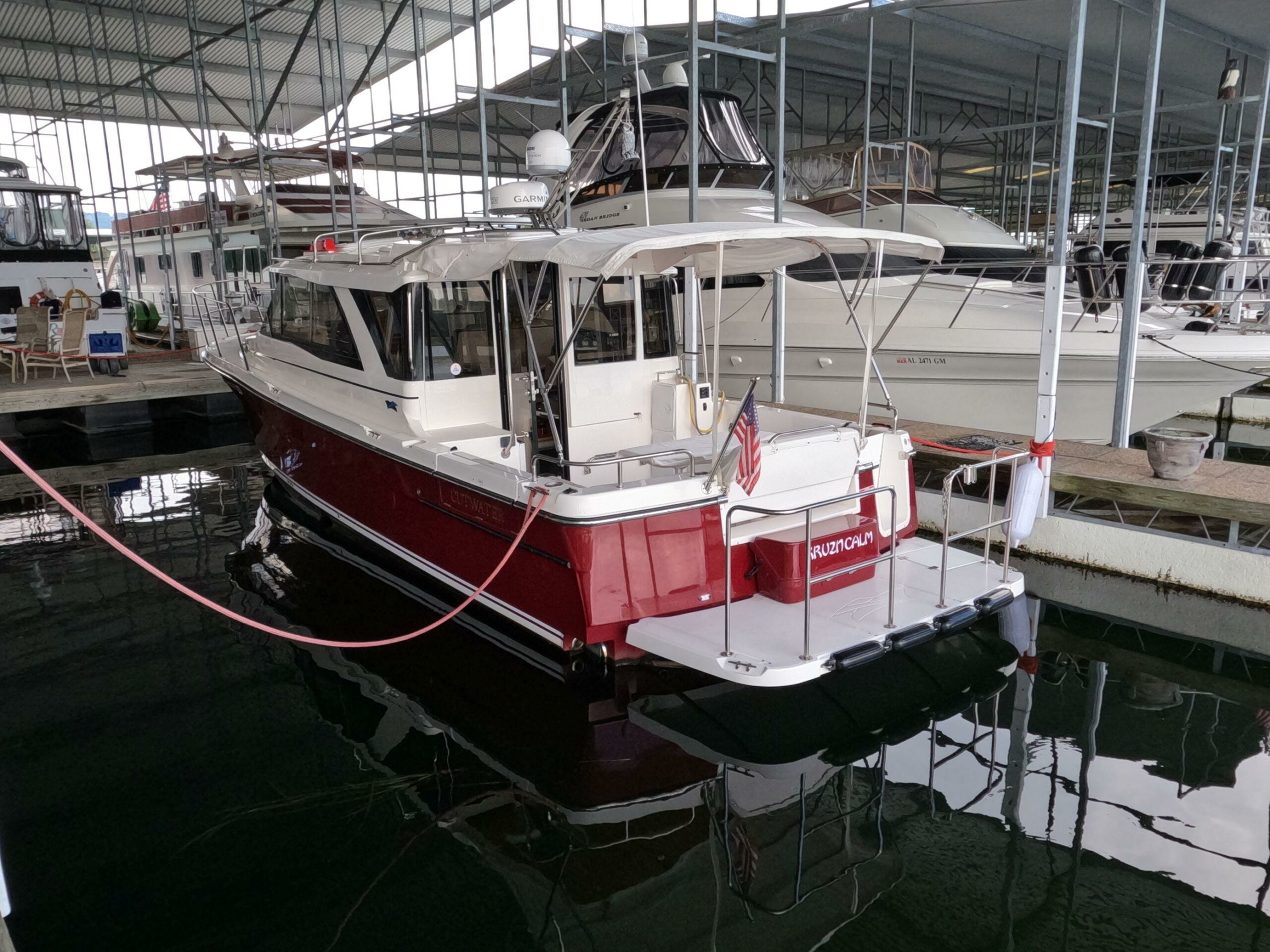 2020-cutwater-c-30-sedan-power-9858240-20250711125926719-1-1