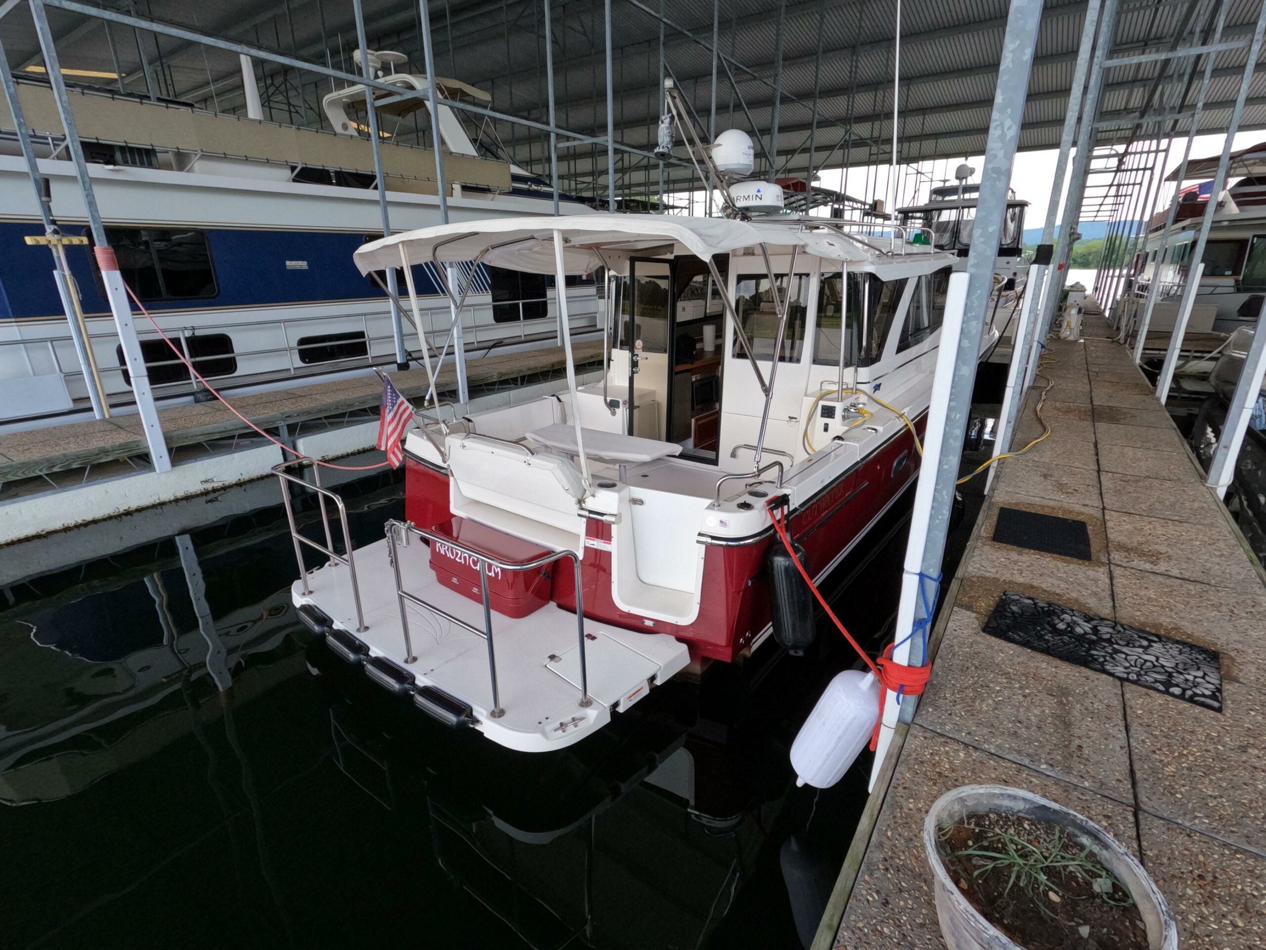 2020-cutwater-c-30-sedan-power-9858240-20250711125934812-1-1