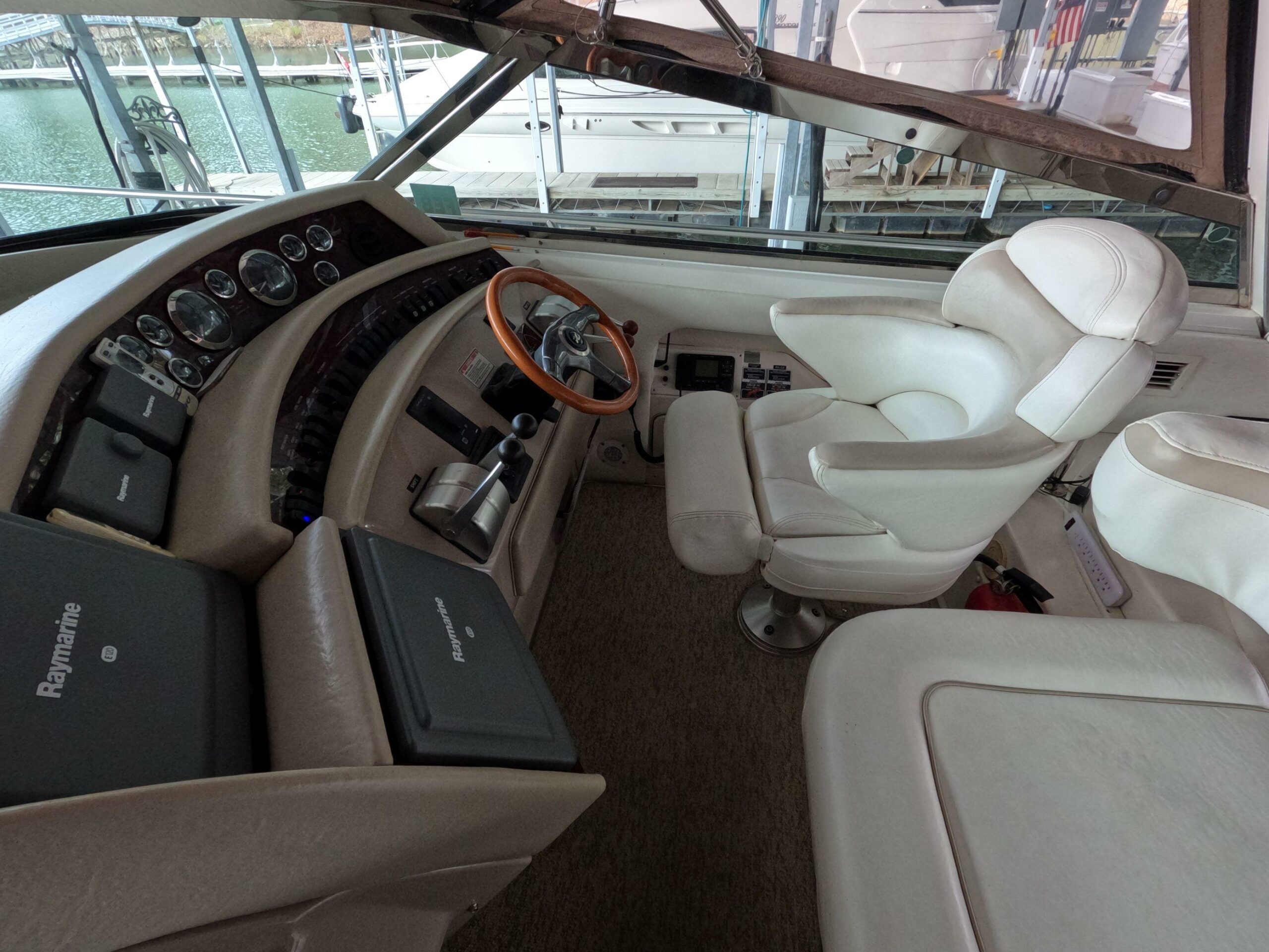 1998-sea-ray-500-sundancer-power-9711905-20250321134421954-1_XLARGE-4